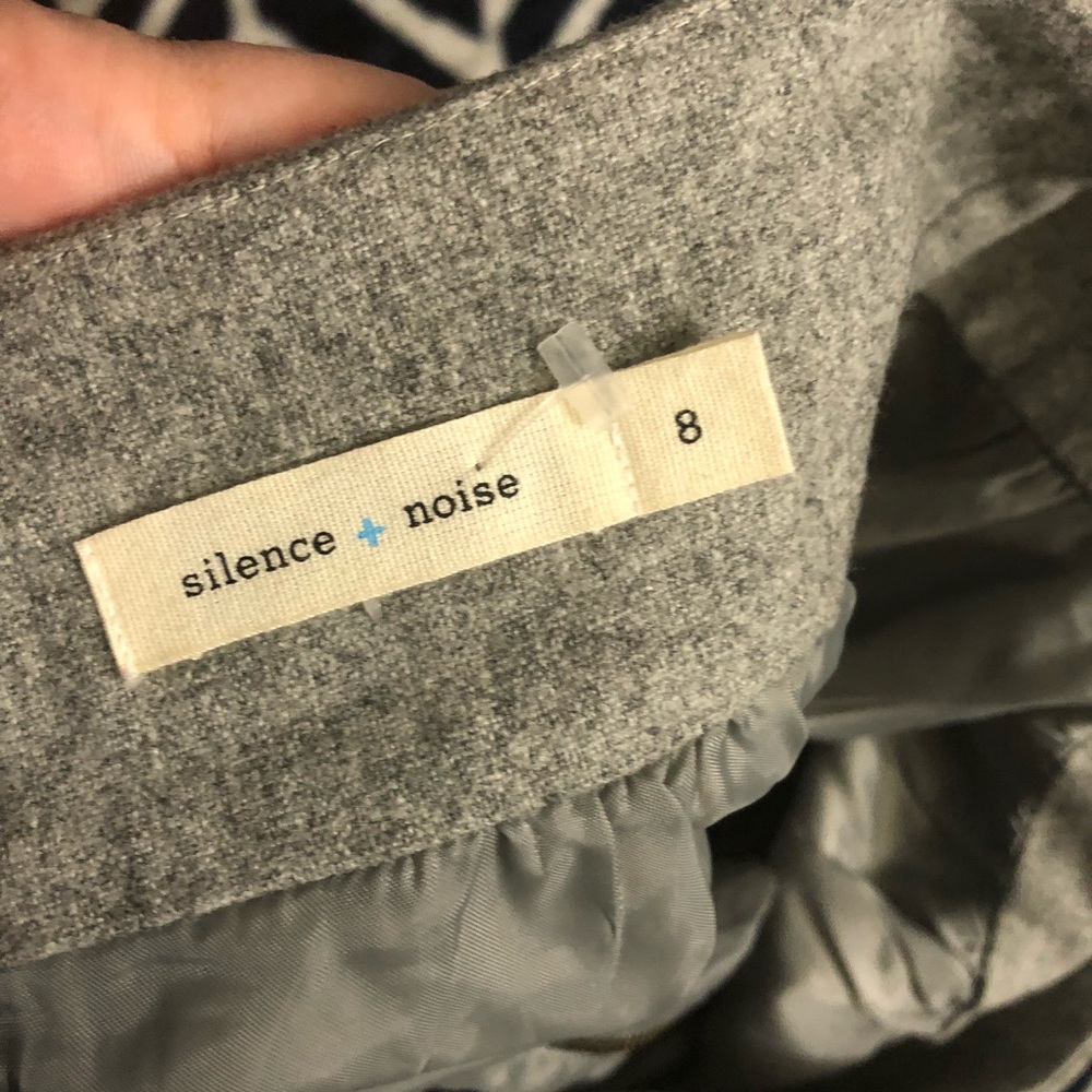 🔥Urban outfitters Silence + noise Gray Wool Skirt - Picture 3 of 4